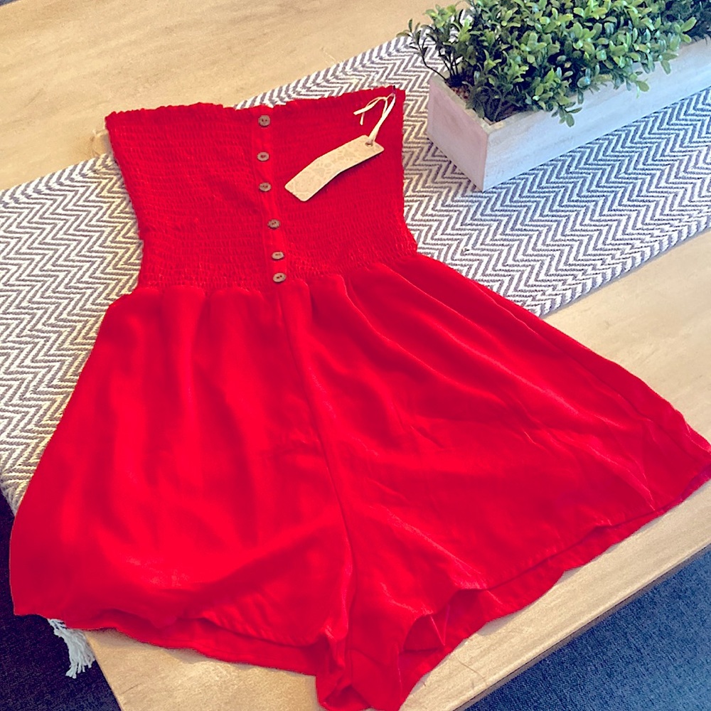 The perfect summer romper!! ☀️